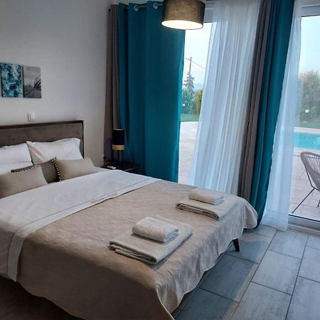 Luxury Arartments Tzemi Villa ปอร์โตเฮลี ภายนอก รูปภาพ
